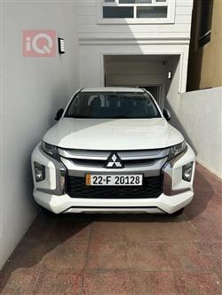 میتسوبیشی L200